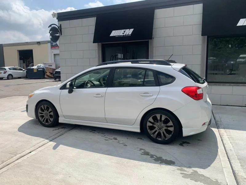 Used 2012 White Subaru 2.0i Sport Limited Wagon 4D image 9