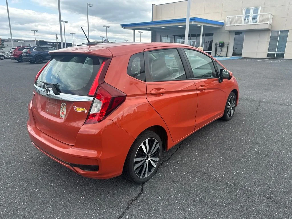 Used 2018 Orange Fury Honda EX image 4