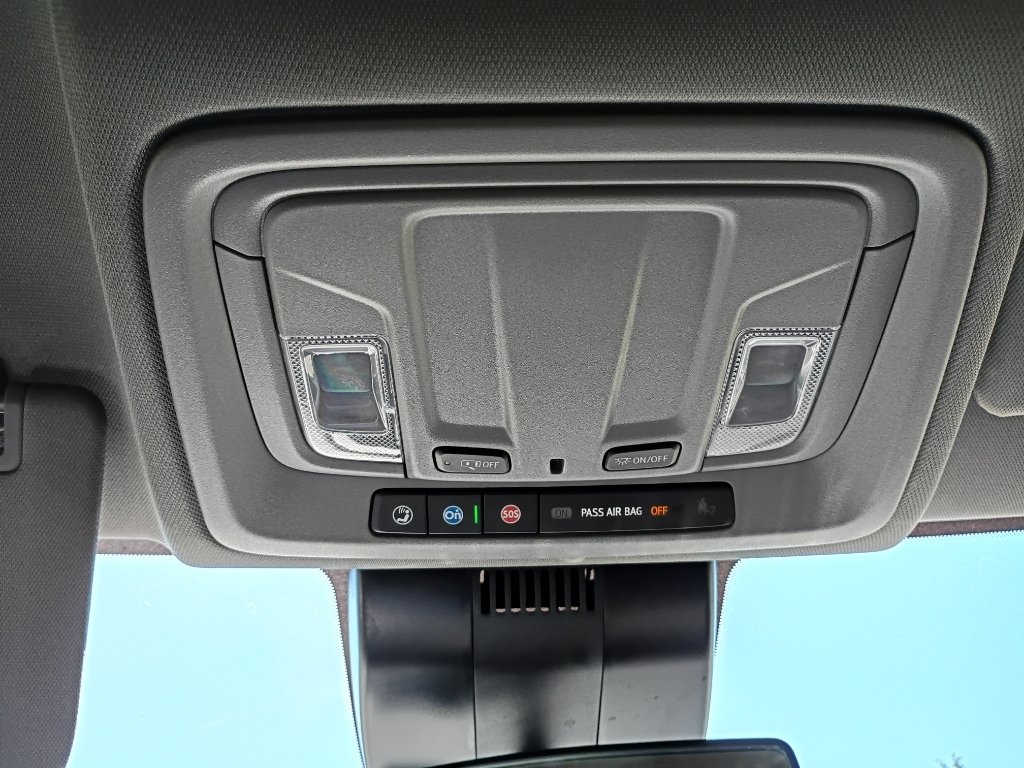 Used 2025 Summit White Chevrolet LT Trail Boss image 35