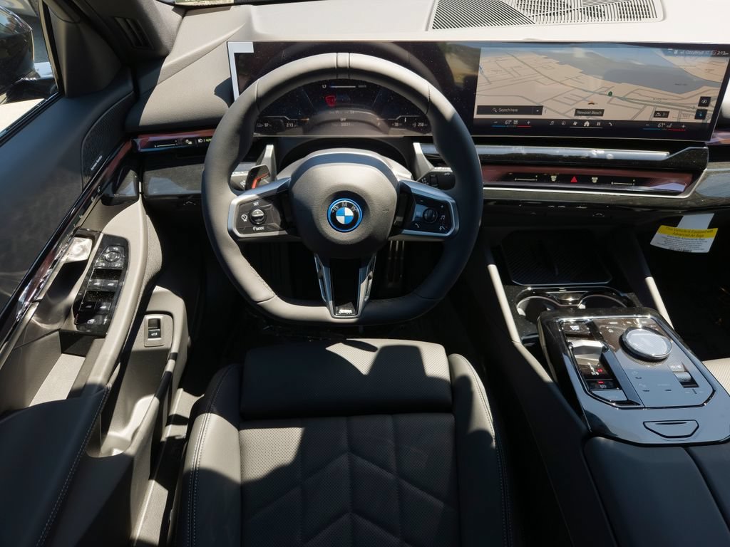 New 2027 Black Sapphire Metallic BMW eDrive40 image 15