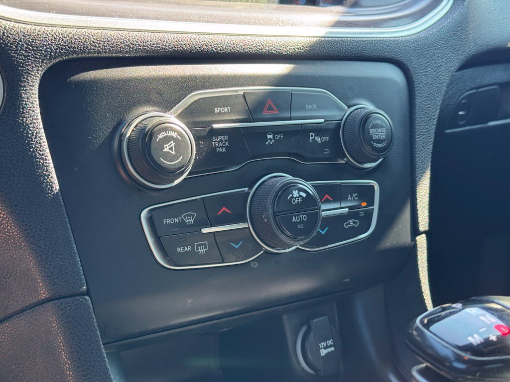 Used 2016 Steel Metallic Dodge R/T Scat Pack image 15