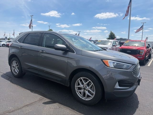 2024 Ford Edge SEL AWD's photo