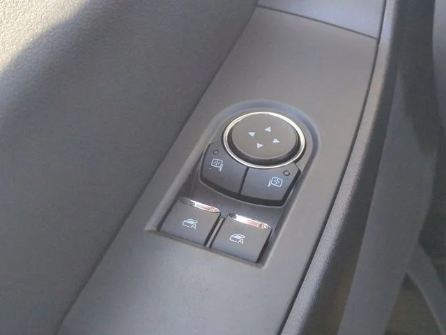New 2026 Oxford White Ford F-450® XL image 18