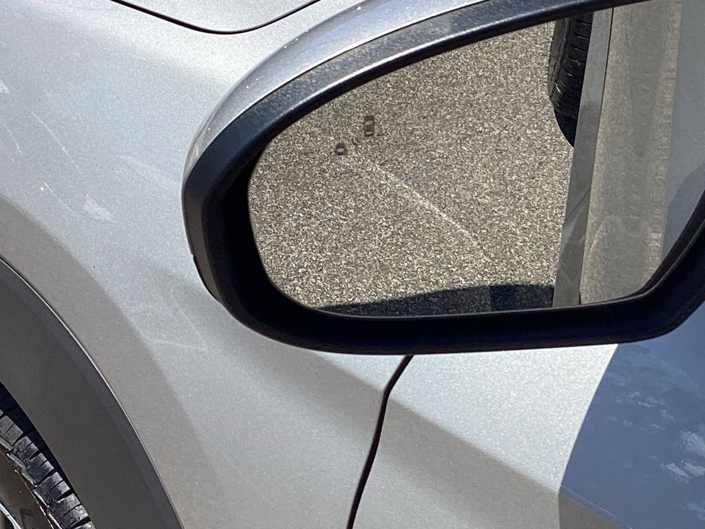 Used 2020 Silver Hyundai SEL image 24