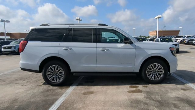 New 2026 Space Silver Metallic Ford Platinum® image 99