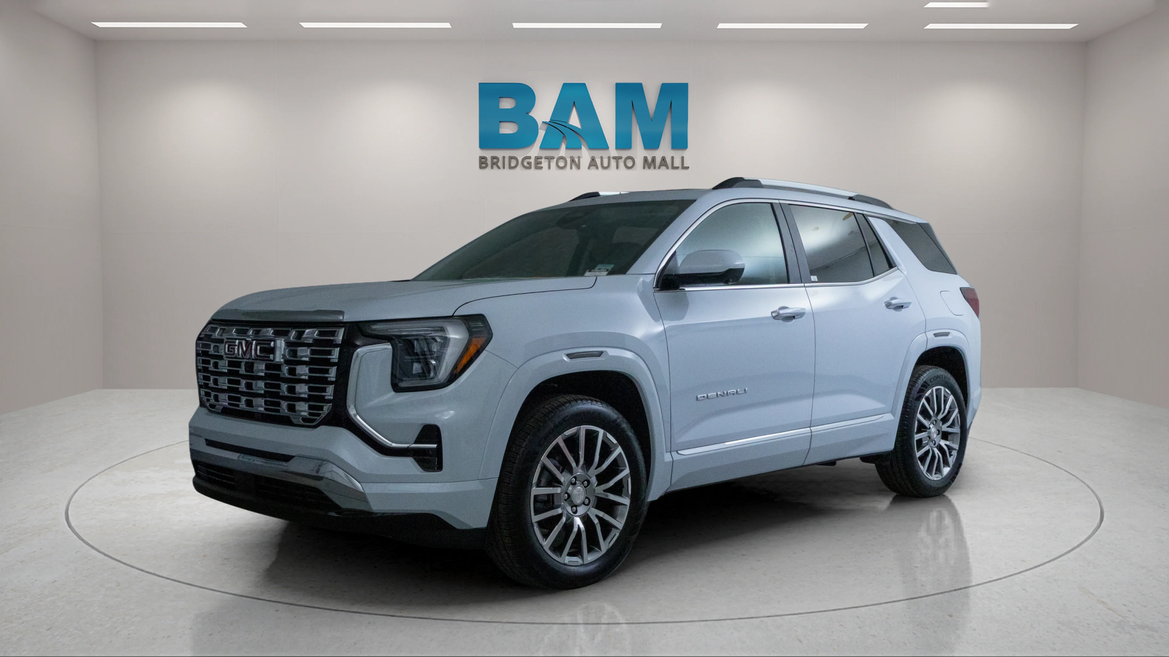 Used 2027 Glacier White Tricoat GMC AWD Denali image 3