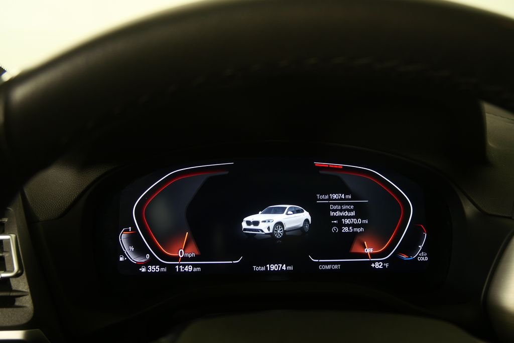 Used 2025 Mineral White Metallic BMW xDrive30i image 19