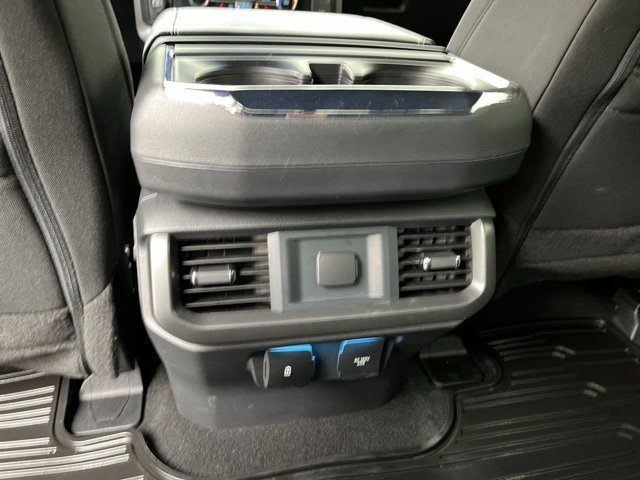 Used 2024 Oxford White Ford XLT image 15