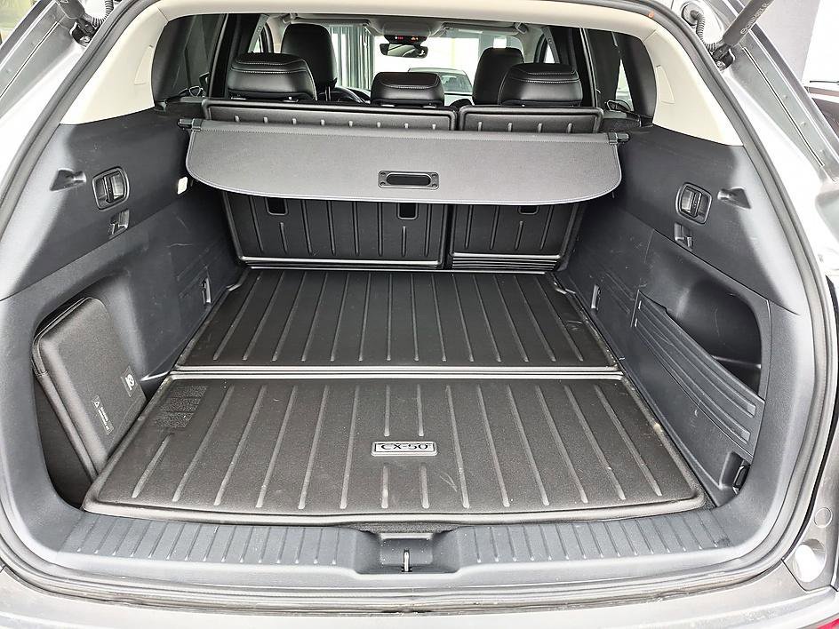 Certified Used 2025 Machine Gray Metallic Mazda Premium Package image 31