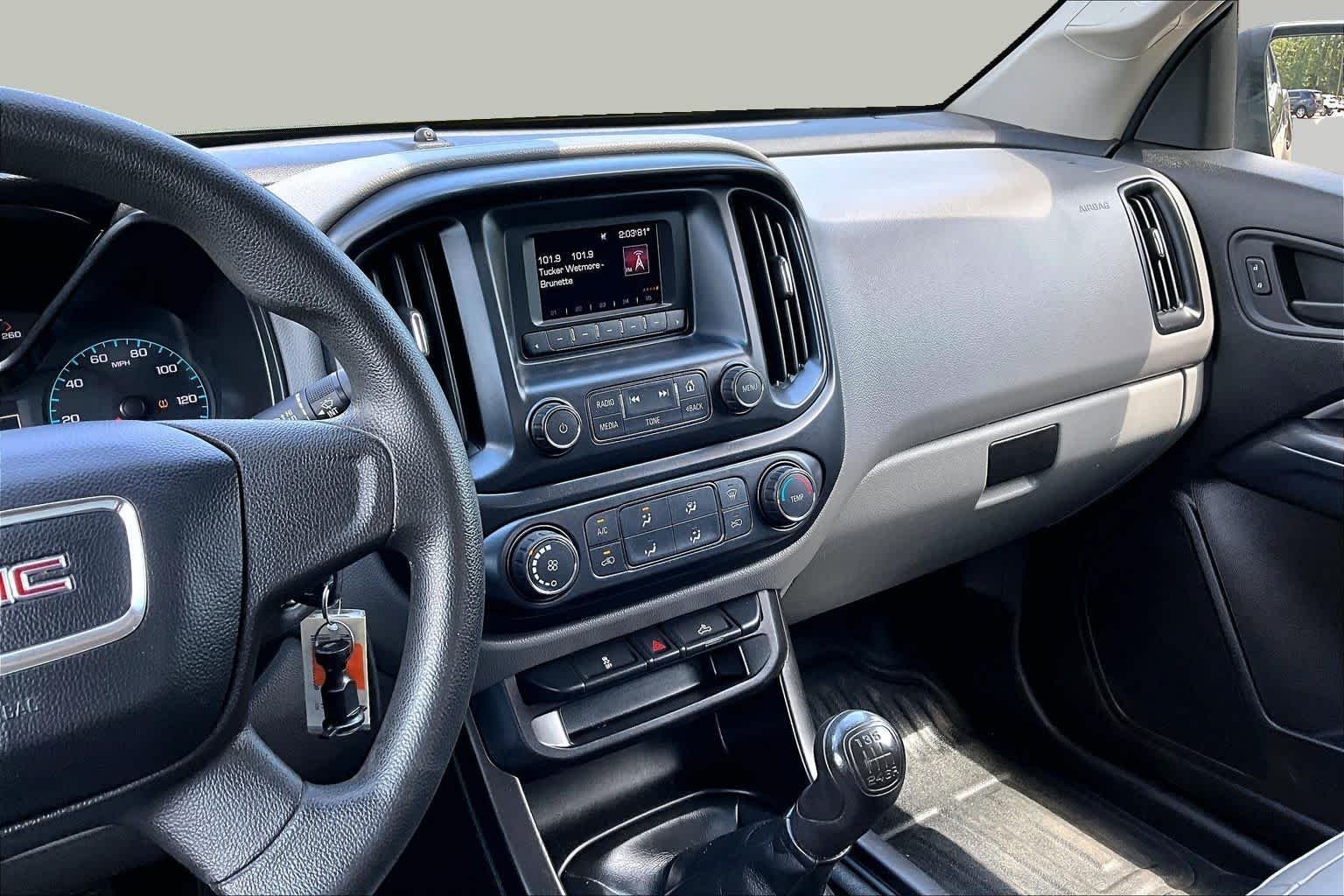Used 2017 Onyx Black GMC 2WD SL image 7
