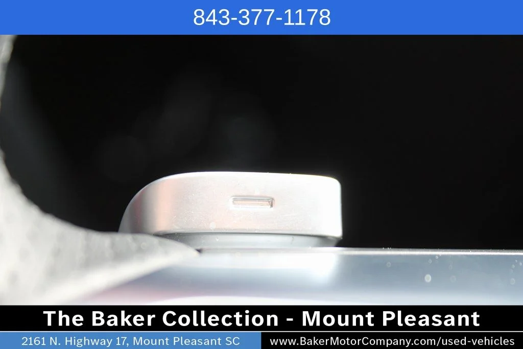 Used 2026 White Mercedes-Benz GLC 300 image 30
