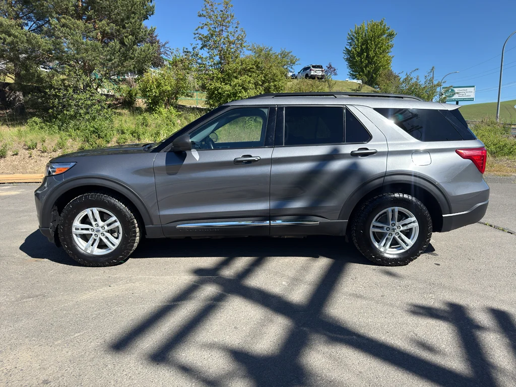 2022 Ford Explorer XLT - Photo 7