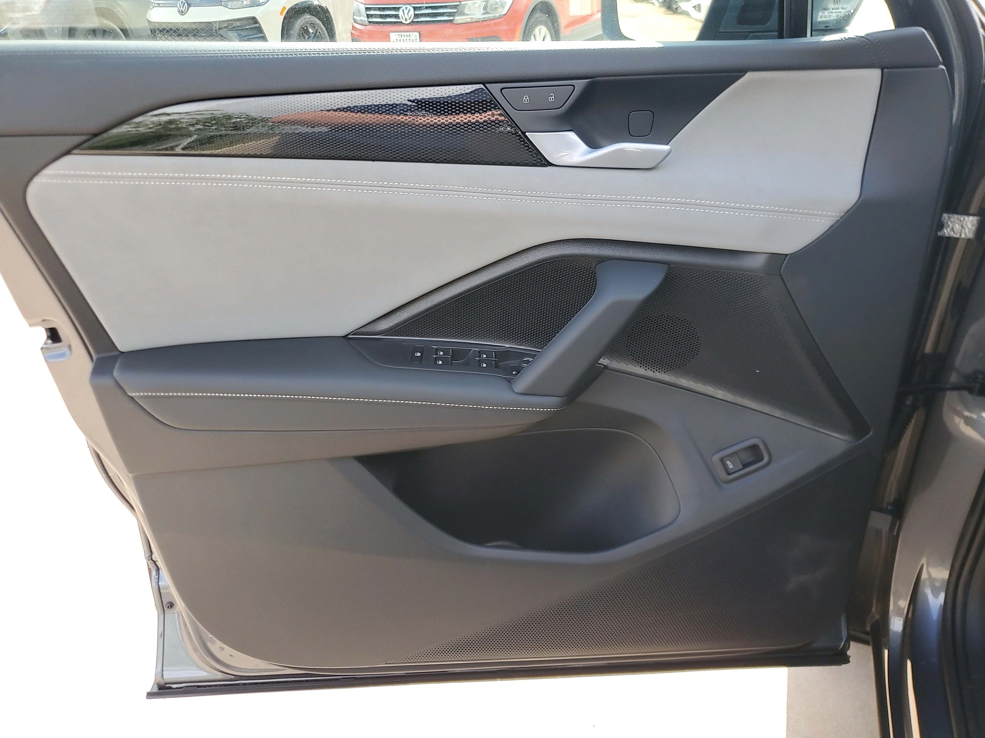 New 2026 Gray Volkswagen SE image 17