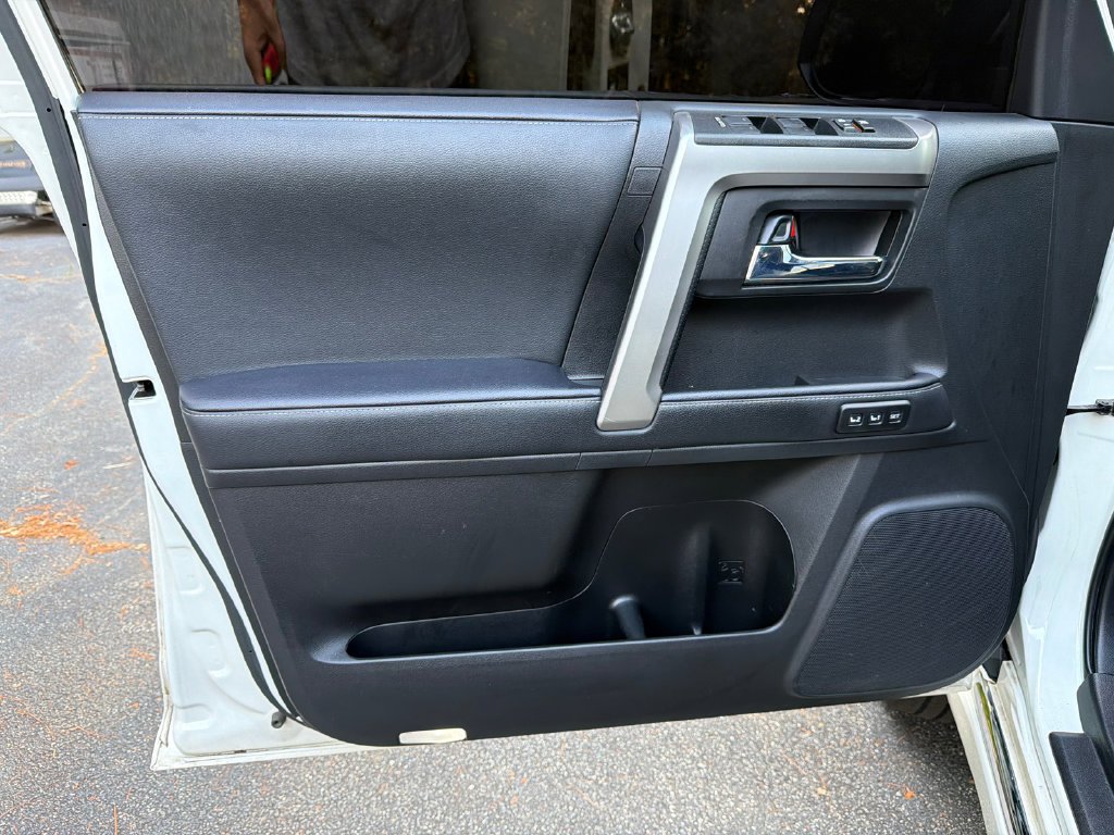 2023 Toyota 4Runner Limited - Photo 10
