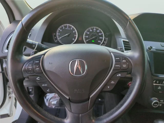 Used 2018 White Acura Technology Package image 28