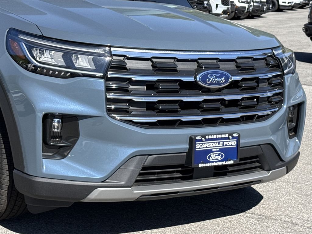 New 2026 Vapor Blue Metallic Ford Active image 8
