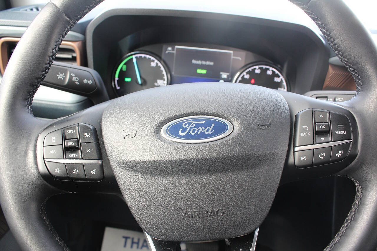 Used 2024 Iconic Silver Metallic Ford Lariat 4dr SuperCrew 4.5 ft. SB image 13