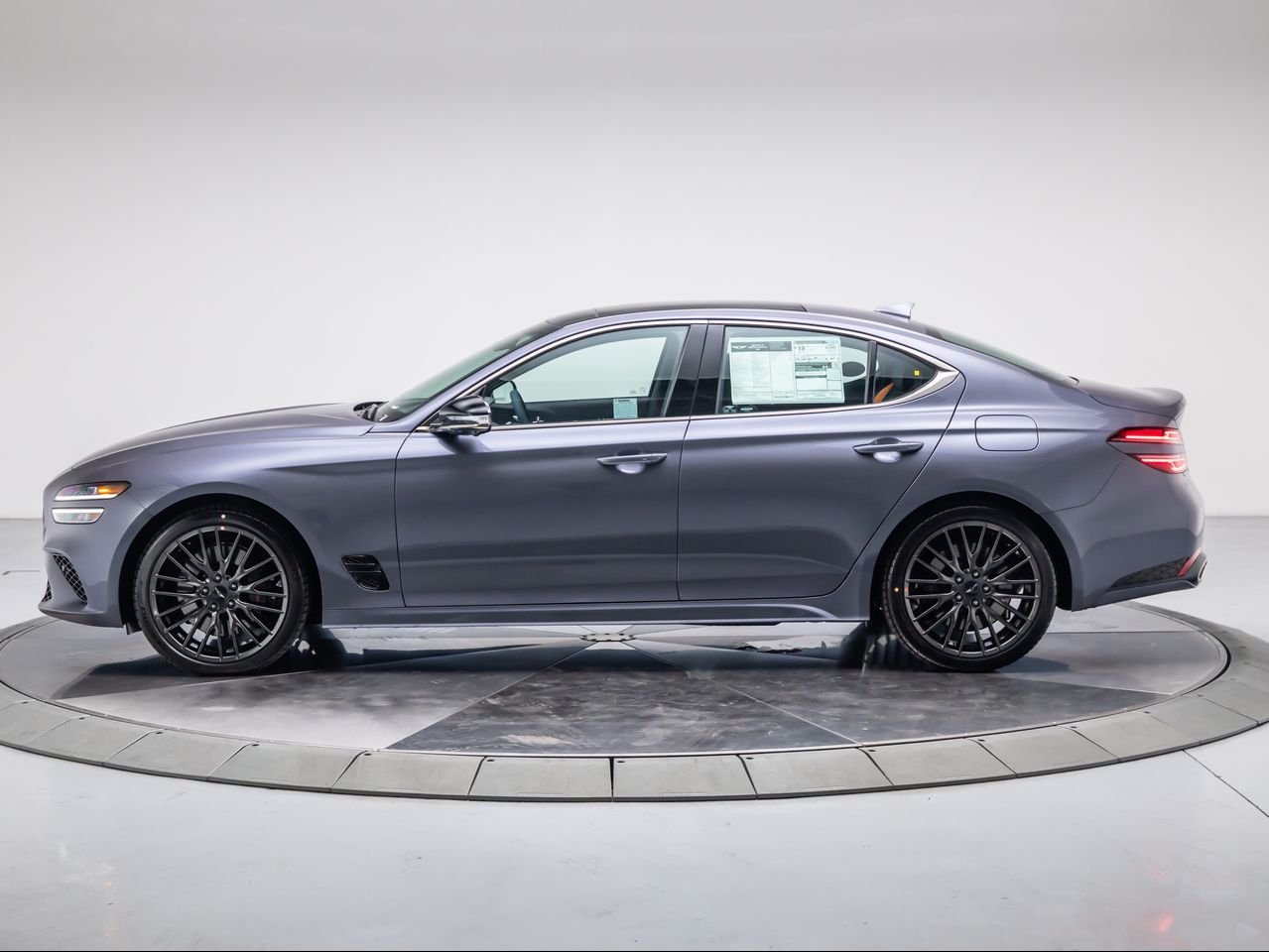 New 2026 Ceres Blue Genesis 3.3T PRESTIGE GRAPHITE image 2