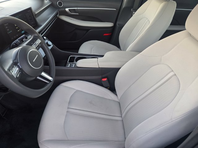 Used 2025 Blue Hyundai SEL image 15