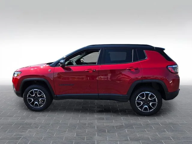Used 2025 Red Jeep Trailhawk image 4