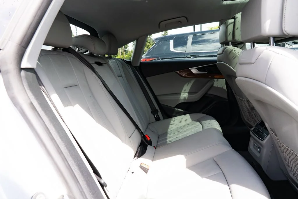 Used 2021 Silver Audi 40 Premium Plus image 23