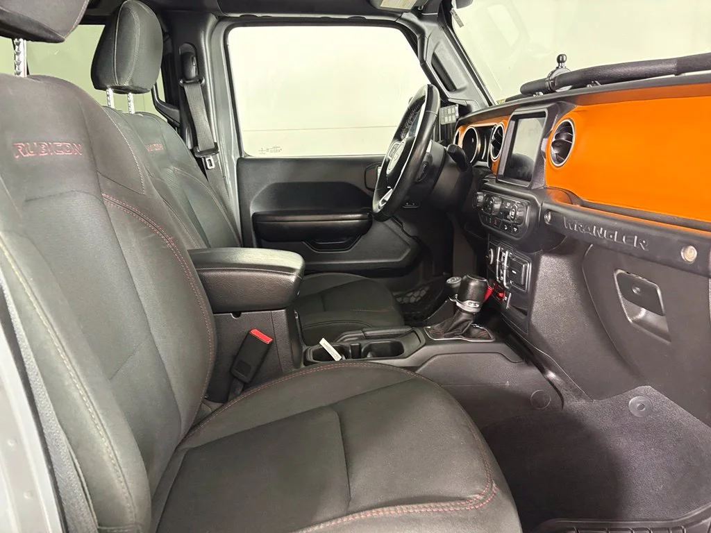 Used 2018 Gray Jeep Unlimited Rubicon image 18