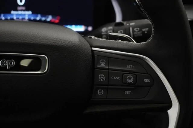 New 2026 Silver Zynith Exterior Paint Jeep Laredo image 27