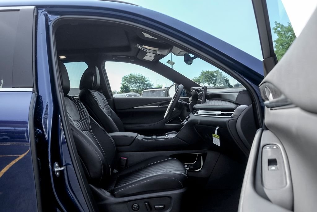 New 2027 GRAND BLUE INFINITI Autograph AWD image 23