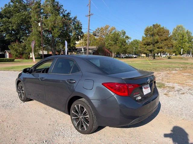 Used 2019 Gray Toyota SE image 10