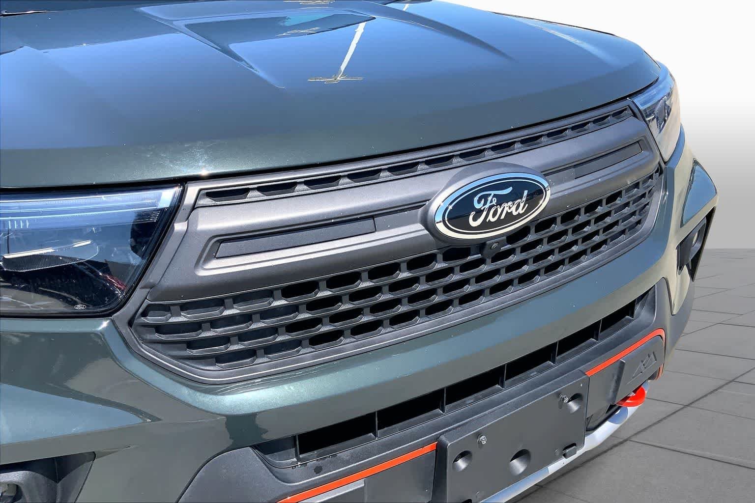 Used 2023 Forged Green Metallic Ford Timberline image 29