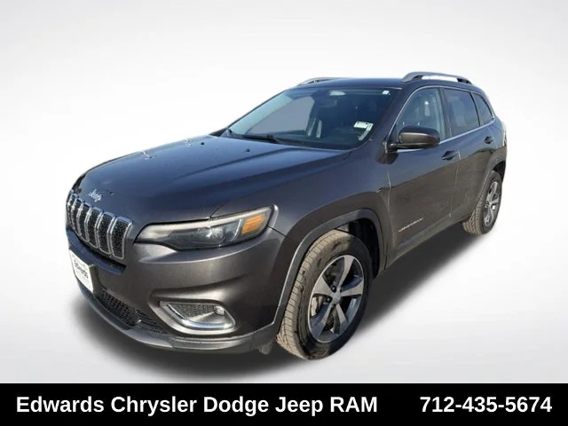Used 2019 Gray Jeep Limited image 3