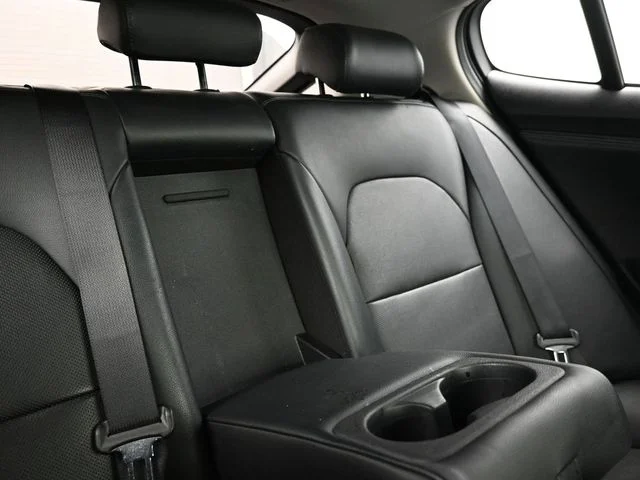 Used 2019 Black Kia Base image 26