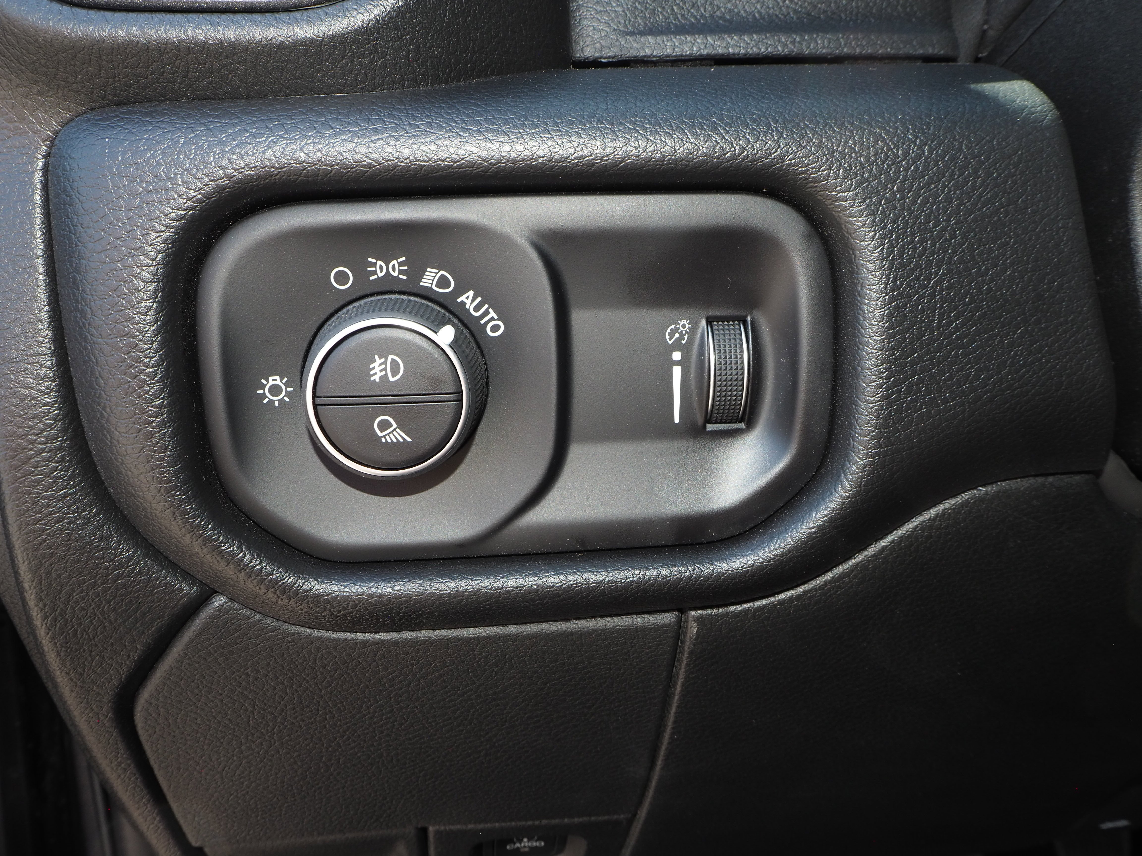 2025 RAM 2500 Tradesman - Photo 24