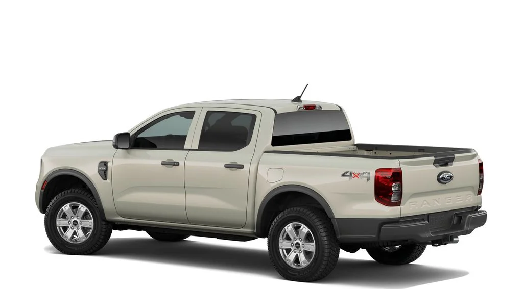 New 2026 Beige Ford XL image 2