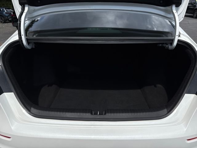 Used 2023  Honda LX image 29