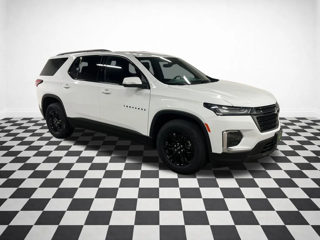 2023 Chevrolet Traverse AWD 1LT's photo