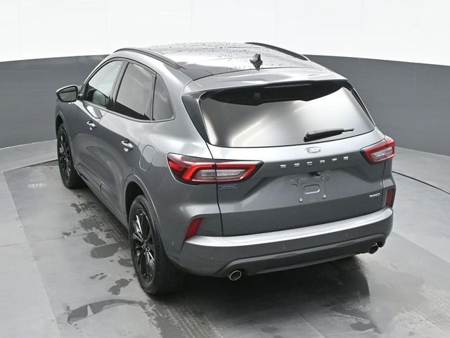 Used 2024 Gray Ford ST-Line Elite image 10