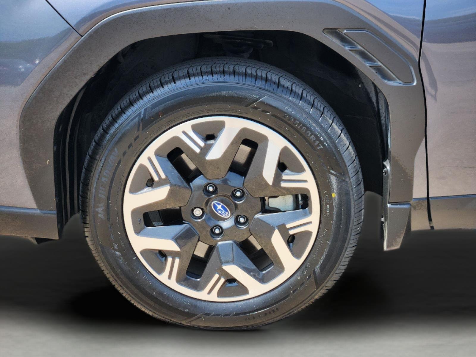 Used 2025 Magnetite Gray Metallic Subaru Premium image 9