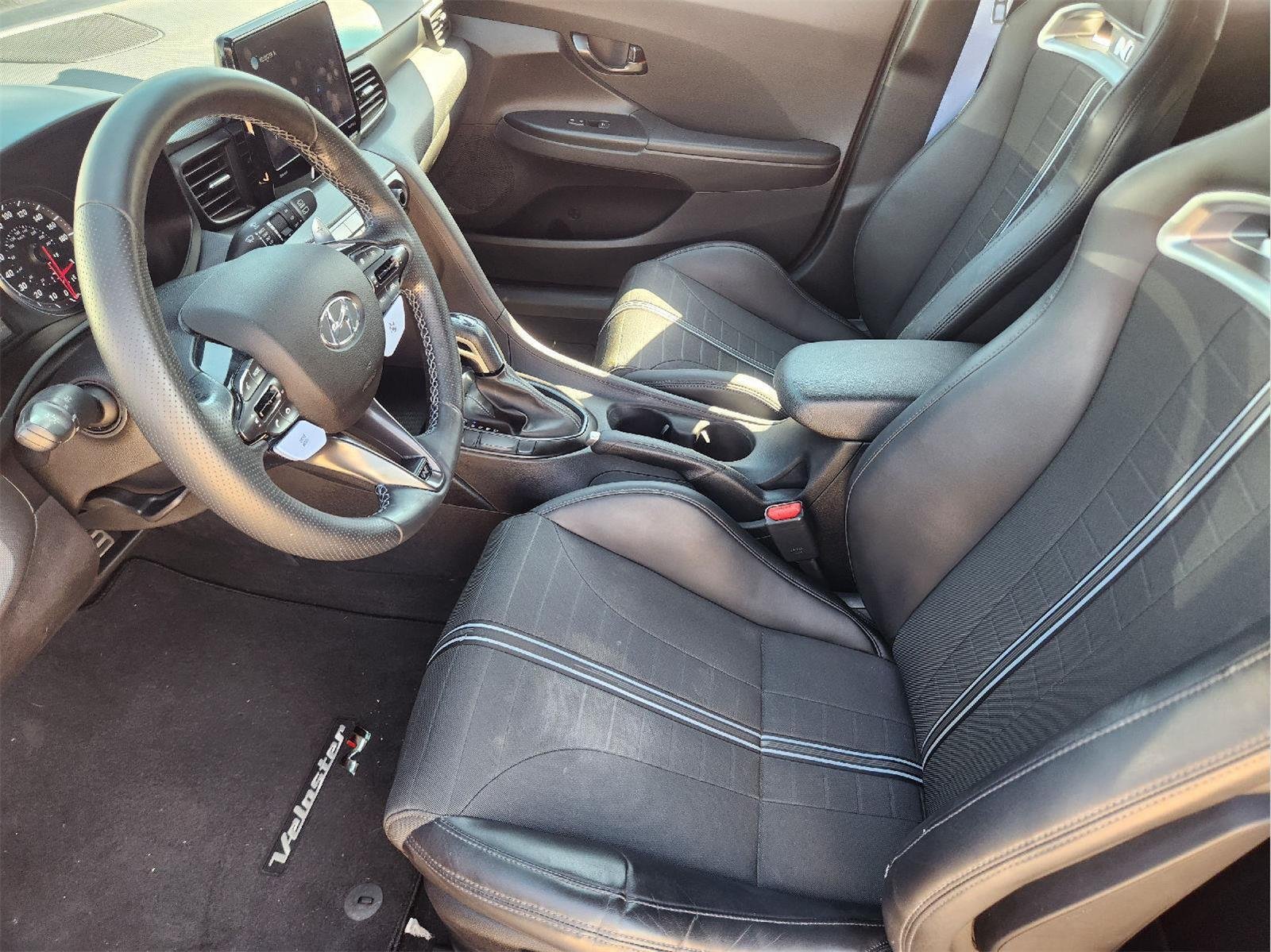 Used 2021 Racing Red Hyundai Base image 12