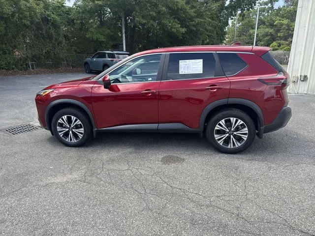 Used 2023 Red Nissan SV image 8