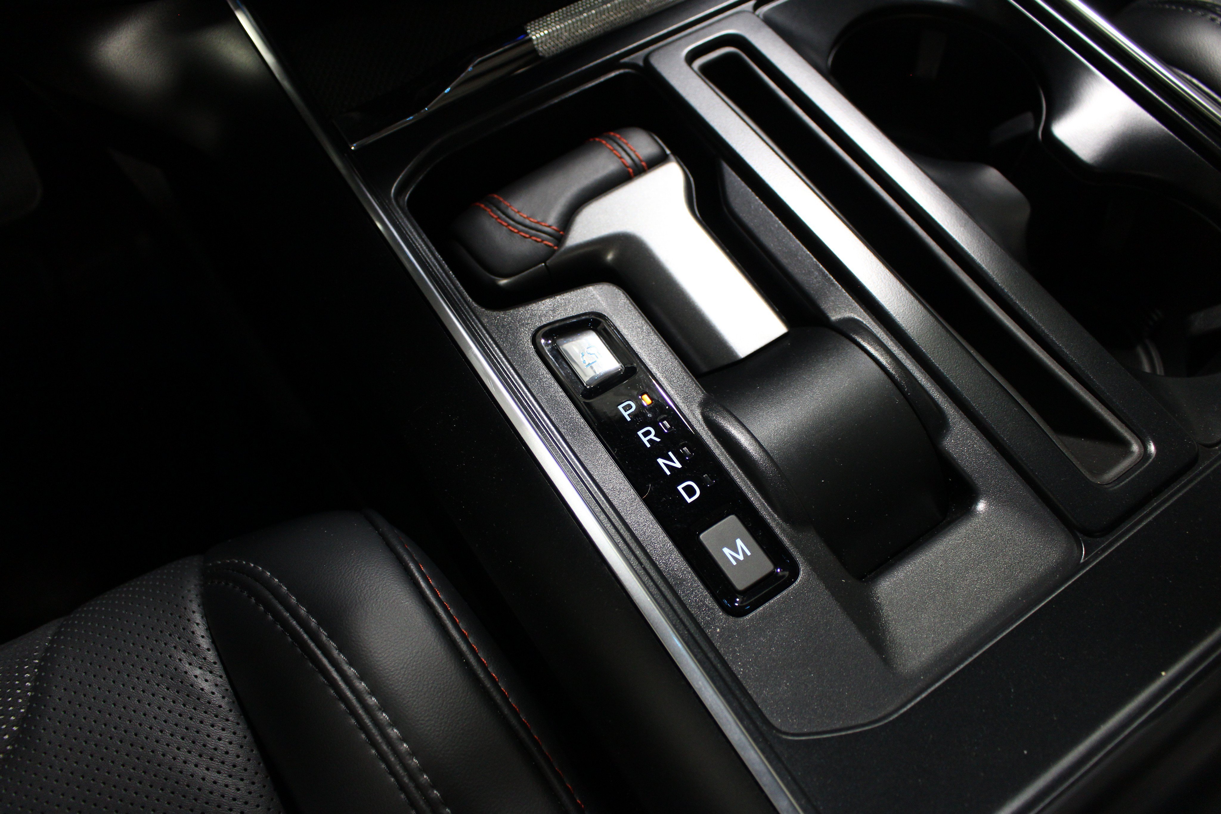 Used 2024 Shelter Green Ford Raptor image 19