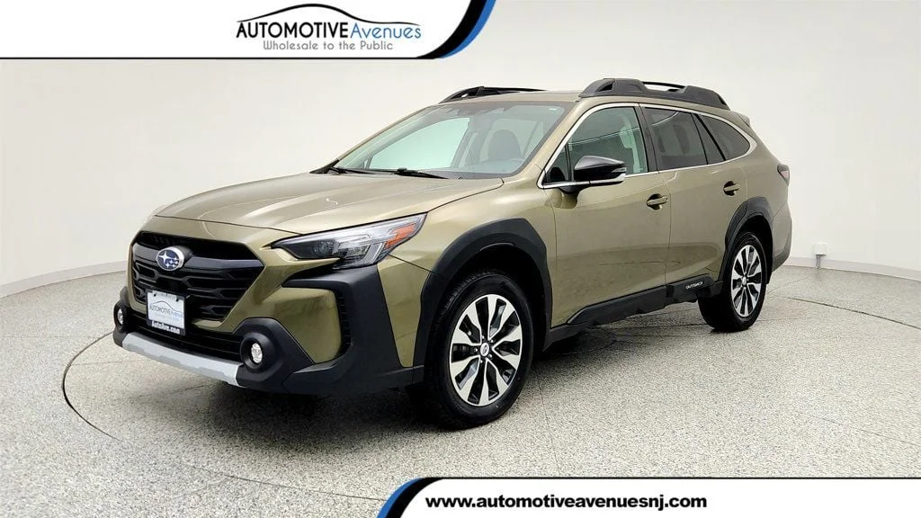 2024 Subaru Outback Limited AWD with Power Moonroof, Heated Steering Wheel & Nav Pkg