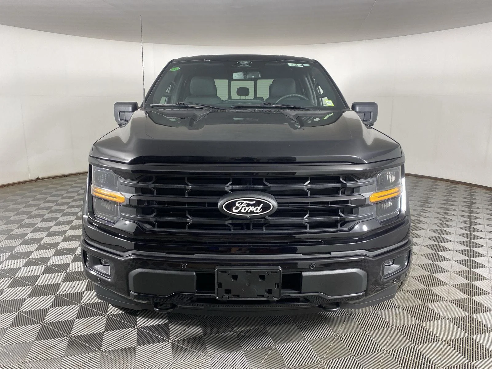 Used 2026 Agate Black Ford  image 2