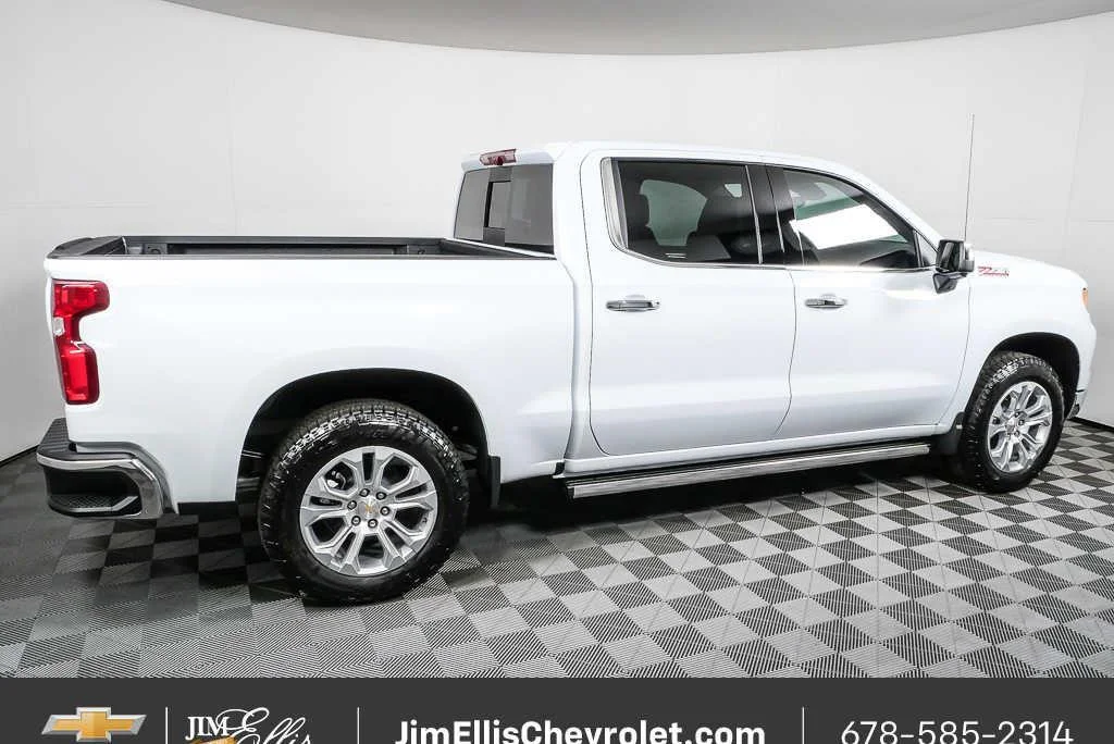 New 2026 Polar White Tricoat Chevrolet LTZ image 3