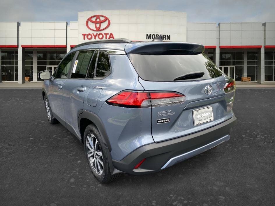 Used 2025 Celestite Toyota XLE image 7