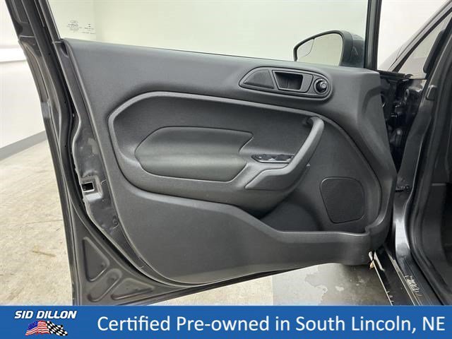 Used 2017 Magnetic Metallic Ford SE image 15