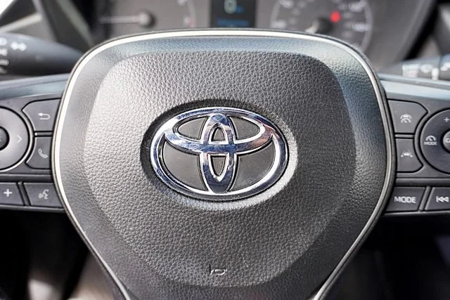 2024 Toyota Corolla SE - Photo 35
