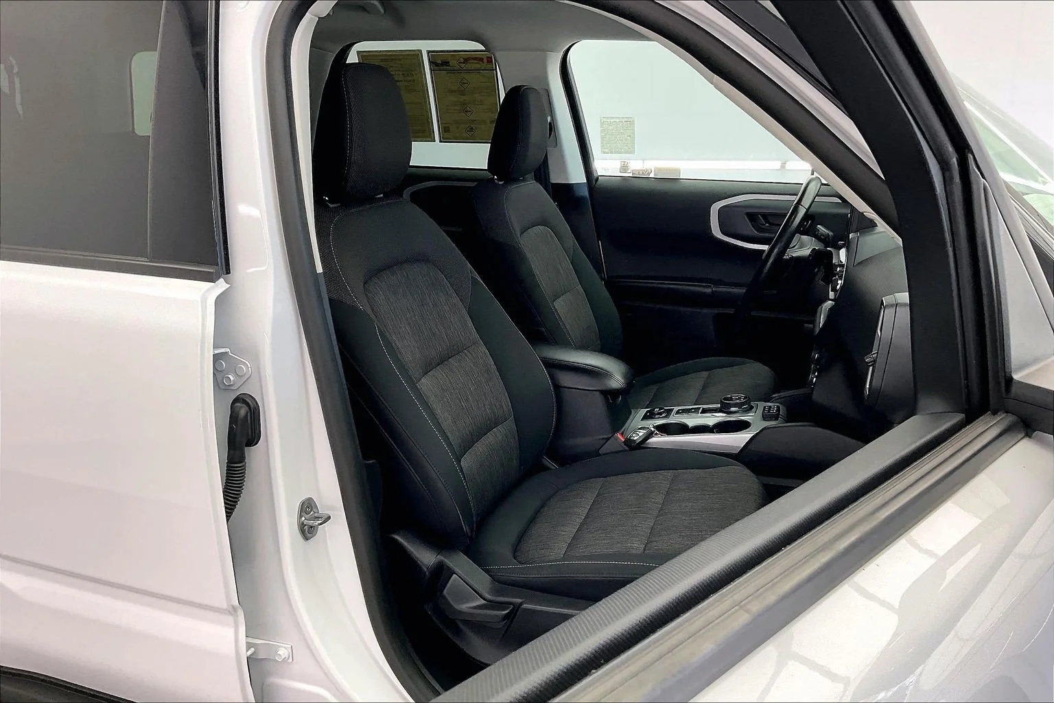 Used 2022 Oxford White Ford Big Bend image 6