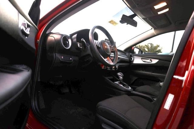 Used 2024 Fire Kia GT-Line image 16