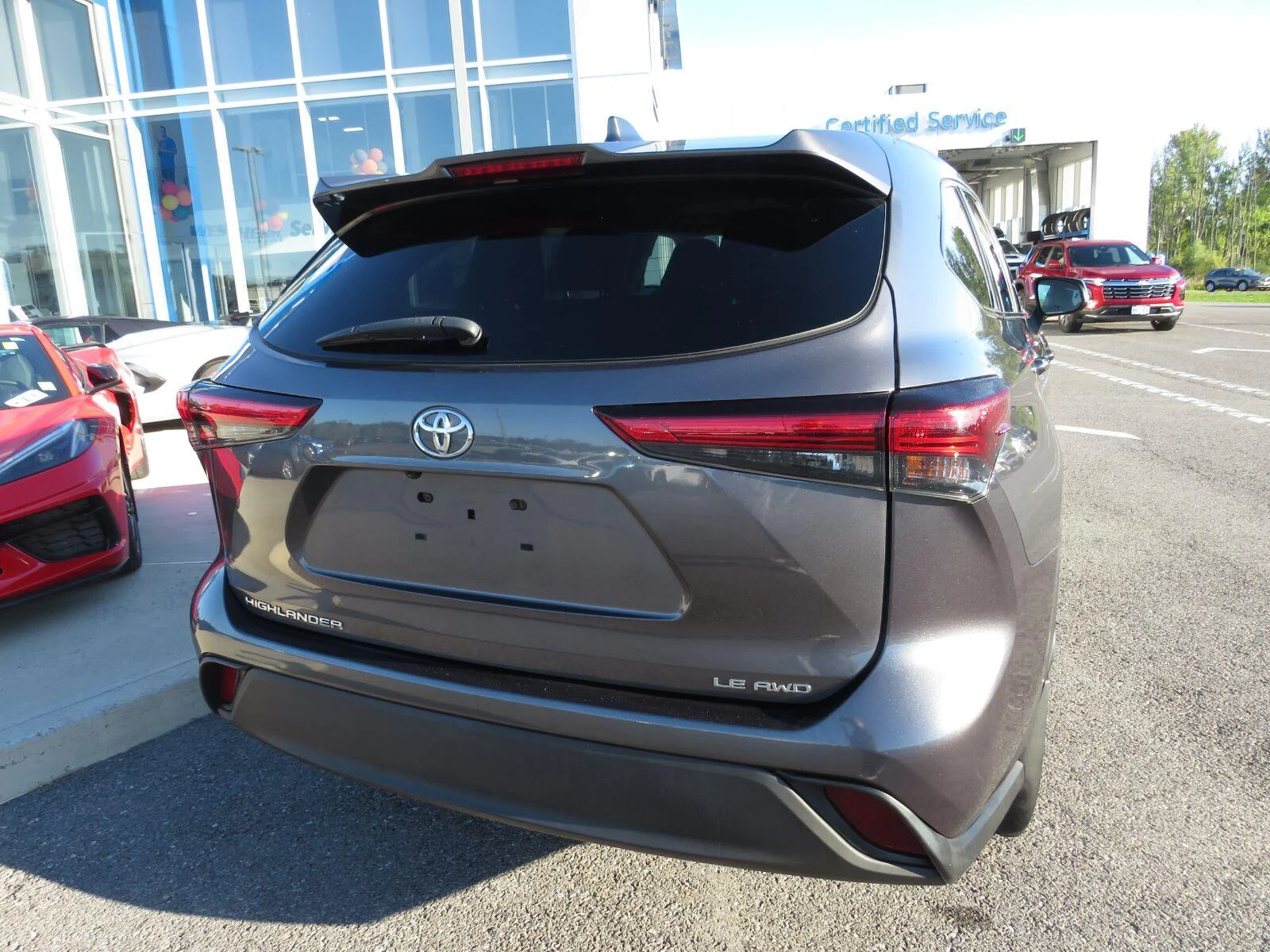 Used 2021 Magnetic Gray Met Toyota L image 9
